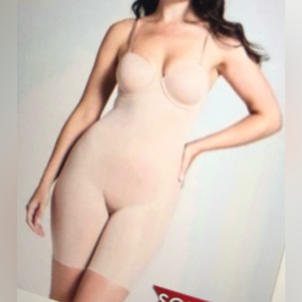 ASSETS by SPANX